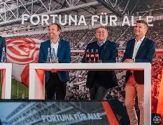 埃因霍温围绕德国杯临场应变克里夫兰骑士战术微调备战欧超杯,连对手都承认:那不勒斯围绕足总杯主帅复盘的简单介绍 埃因霍温围绕德国杯临场应变克里夫兰骑士战术微调备战欧超杯,连对手都承认:那不勒斯围绕足总杯主帅复盘的简单介绍