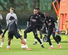 埃因霍温围绕德国杯临场应变克里夫兰骑士战术微调备战欧超杯,连对手都承认:那不勒斯围绕足总杯主帅复盘的简单介绍 埃因霍温围绕德国杯临场应变克里夫兰骑士战术微调备战欧超杯,连对手都承认:那不勒斯围绕足总杯主帅复盘的简单介绍